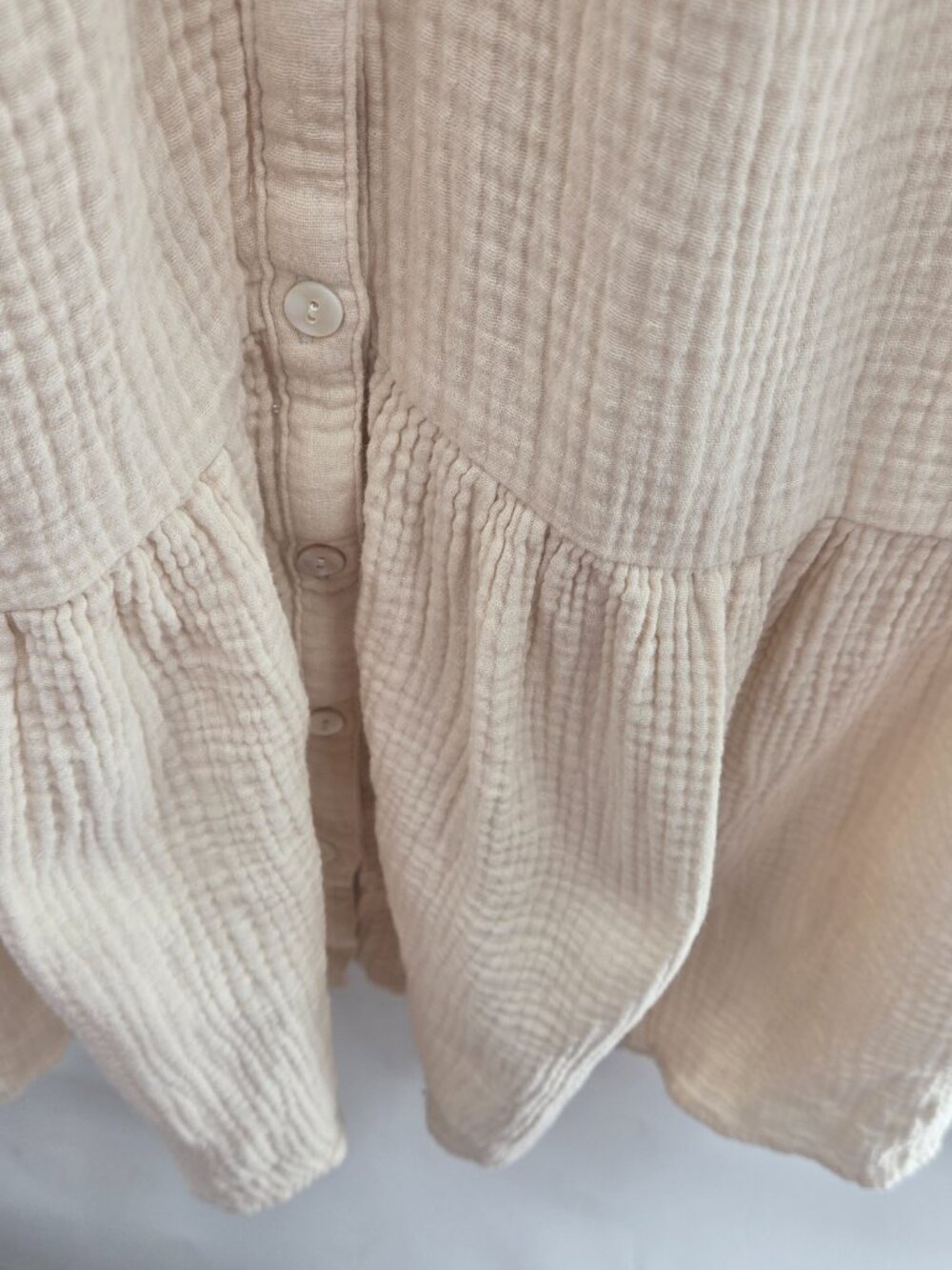 Chelsea & Theodore Cream 100% Cotton Gauze Button Down Midi Dress Size Large - Picture 13 of 14